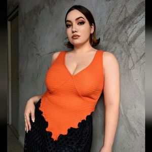 **NEW** SHEIN ICON Plus Solid Asymmetrical Hem Tank Top